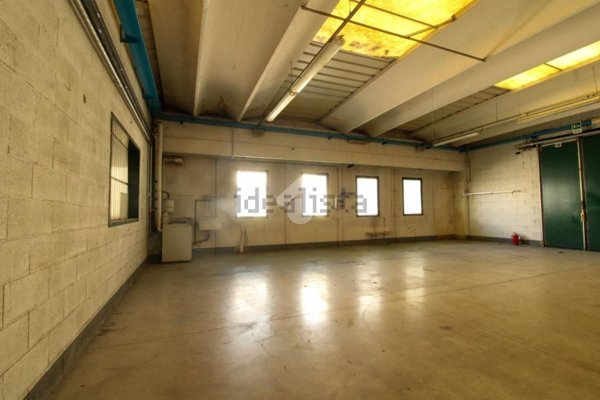 ufficio in vendita a Dalmine