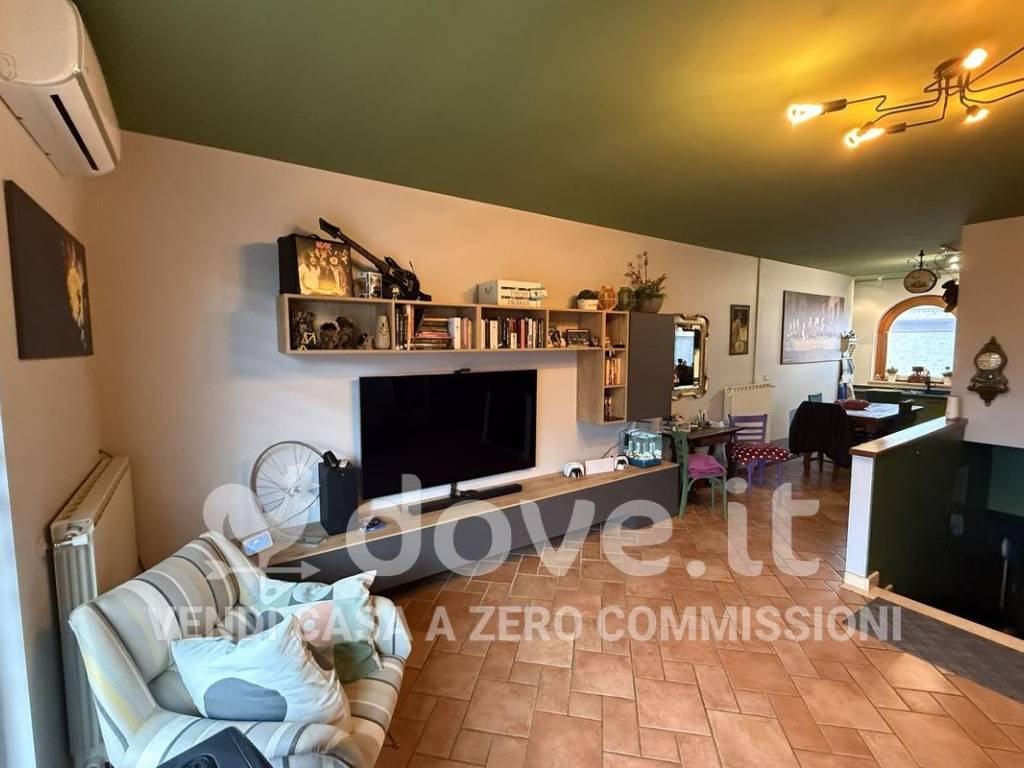 casa indipendente in vendita a Dalmine