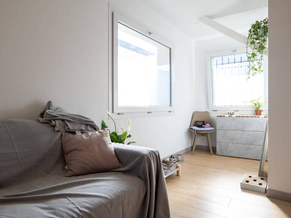 appartamento in vendita a Dalmine in zona Guzzanica