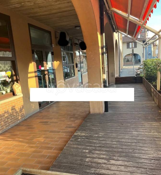 negozio in vendita a Dalmine