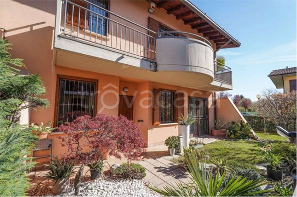 casa indipendente in vendita a Dalmine