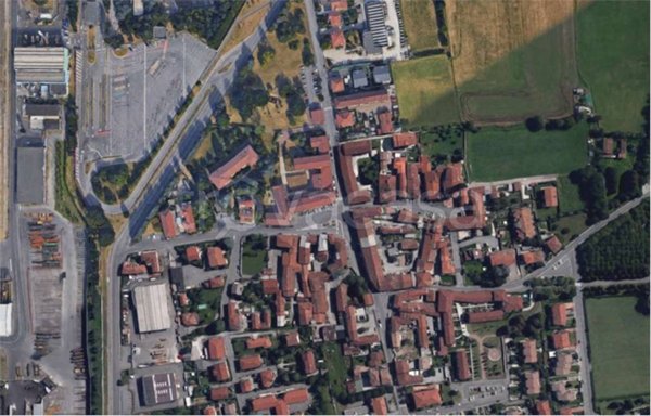 negozio in vendita a Dalmine