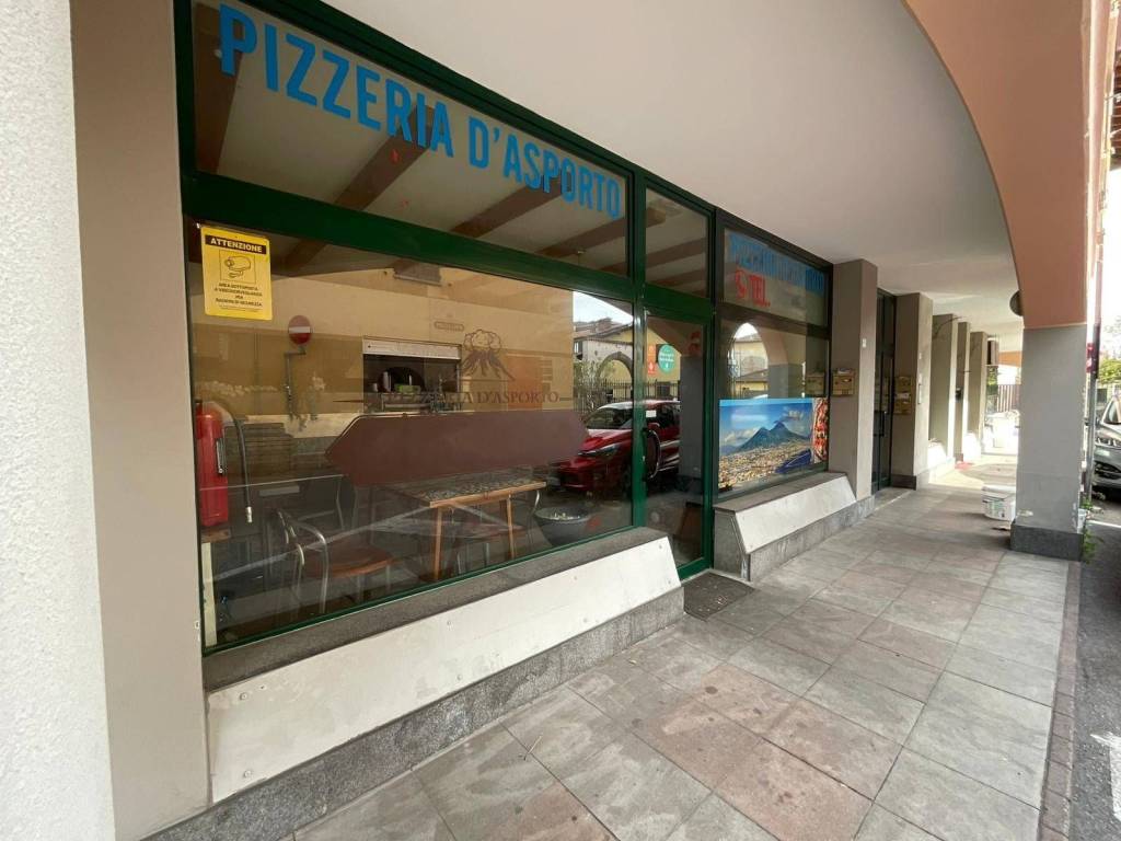 negozio in vendita a Dalmine