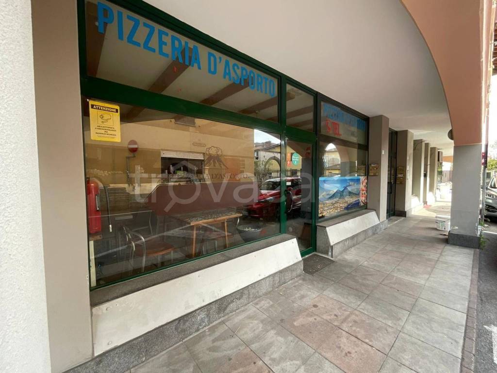 negozio in vendita a Dalmine