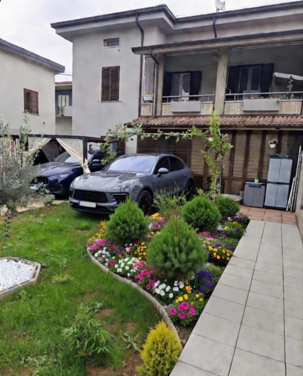 casa indipendente in vendita a Dalmine