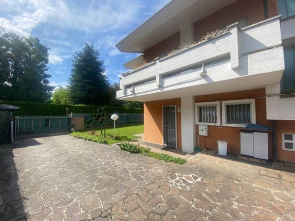 casa indipendente in vendita a Dalmine