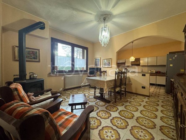 casa indipendente in vendita a Dalmine