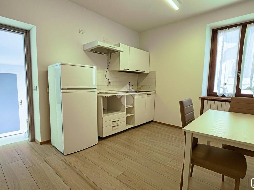 intera palazzina in vendita a Dalmine