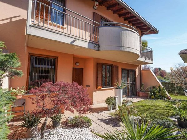 casa indipendente in vendita a Dalmine