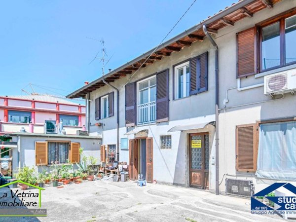 appartamento in vendita a Dalmine in zona Guzzanica