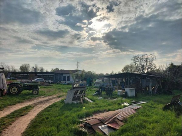terreno edificabile in vendita a Dalmine in zona Mariano al Brembo