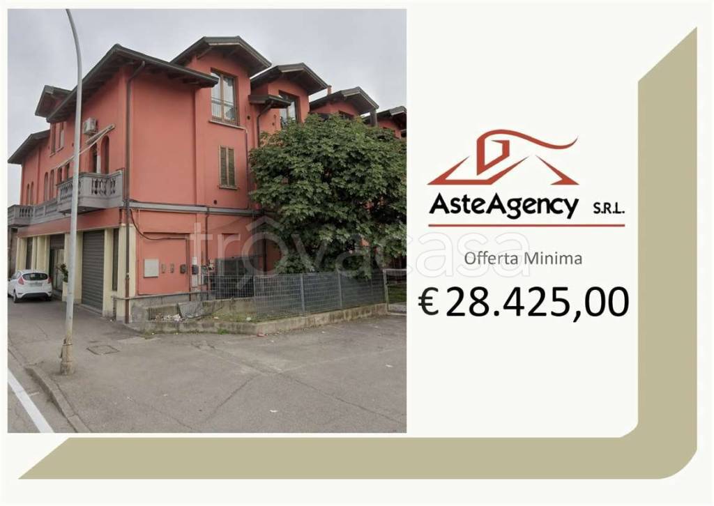 appartamento in vendita a Dalmine in zona Guzzanica