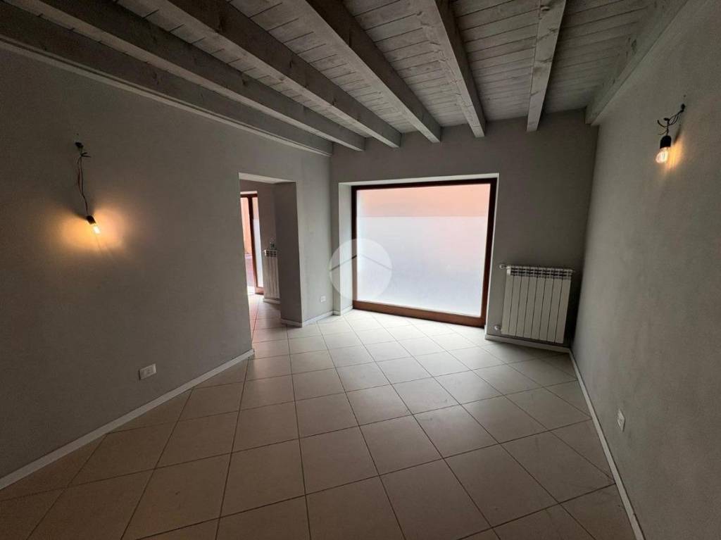 ufficio in vendita a Dalmine in zona Sforzatica Sant'Andrea