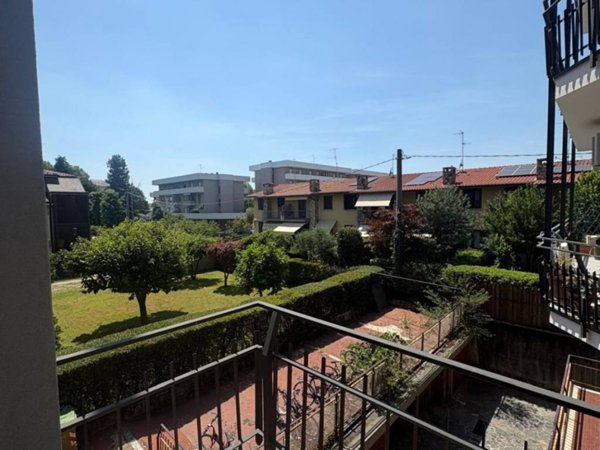 appartamento in vendita a Dalmine in zona Sforzatica Sant'Andrea