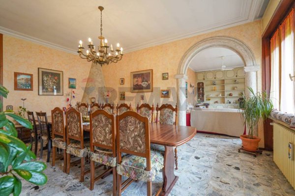 casa indipendente in vendita a Dalmine in zona Sforzatica Santa Maria d'Oleno