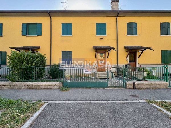 appartamento in vendita a Dalmine in zona Sforzatica Santa Maria d'Oleno