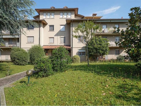 appartamento in vendita a Dalmine in zona Sforzatica Sant'Andrea