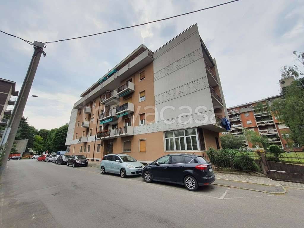 appartamento in vendita a Dalmine in zona Sforzatica Sant'Andrea
