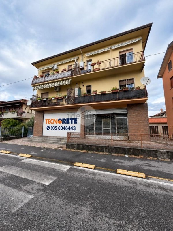 appartamento in vendita a Dalmine in zona Sforzatica Santa Maria d'Oleno