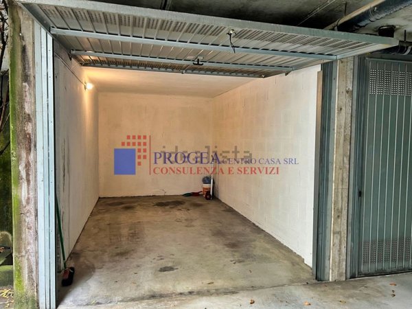 box auto in vendita a Dalmine in zona Sforzatica Sant'Andrea