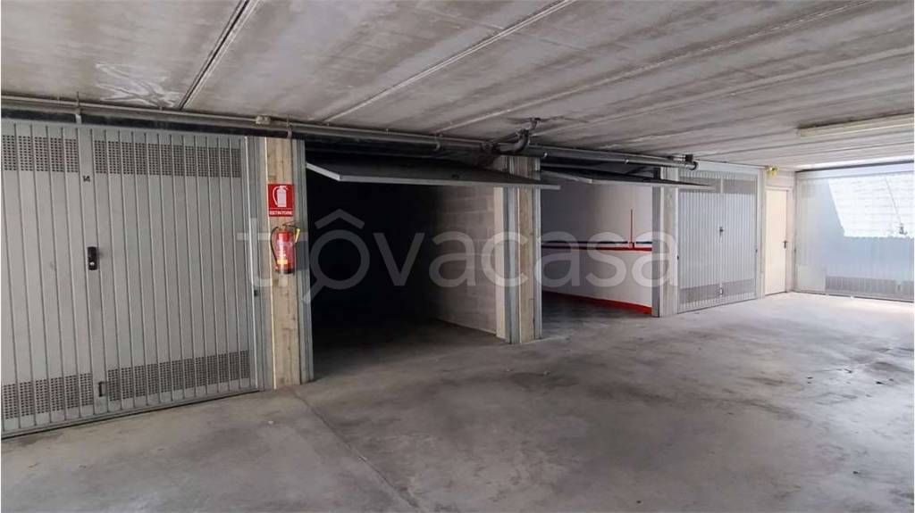 box auto in vendita a Dalmine in zona Sforzatica Sant'Andrea
