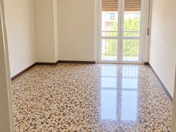 appartamento in vendita a Dalmine in zona Guzzanica