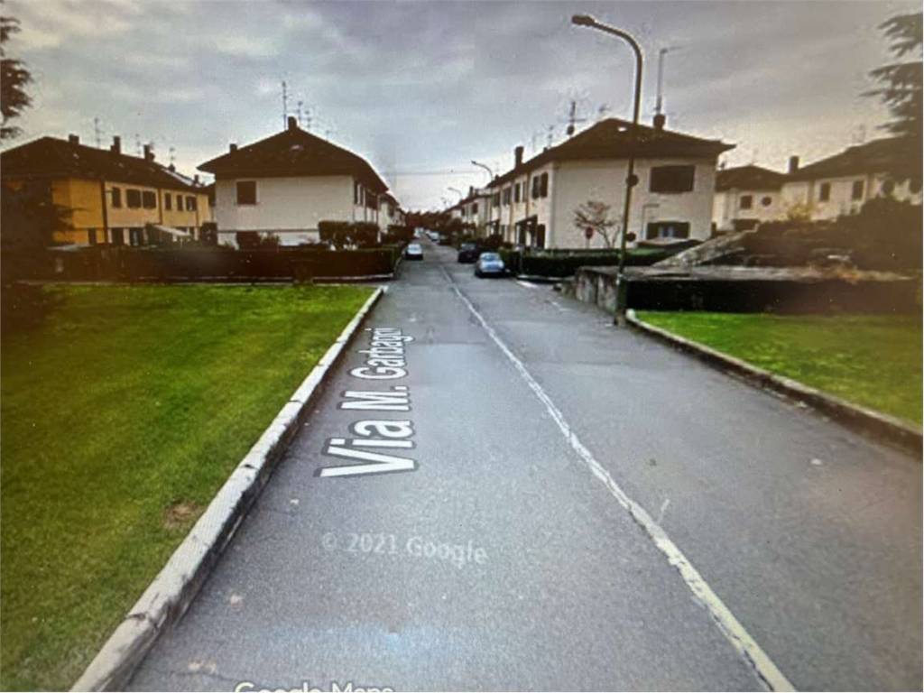 casa indipendente in vendita a Dalmine in zona Sforzatica Sant'Andrea