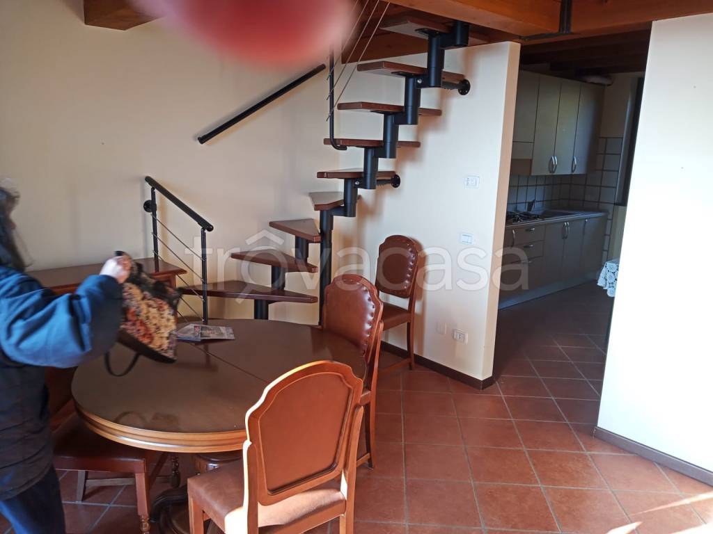 appartamento in vendita a Dossena