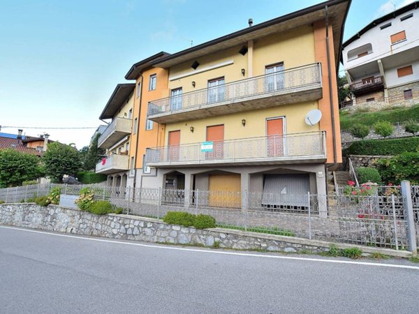 appartamento in vendita a Dossena