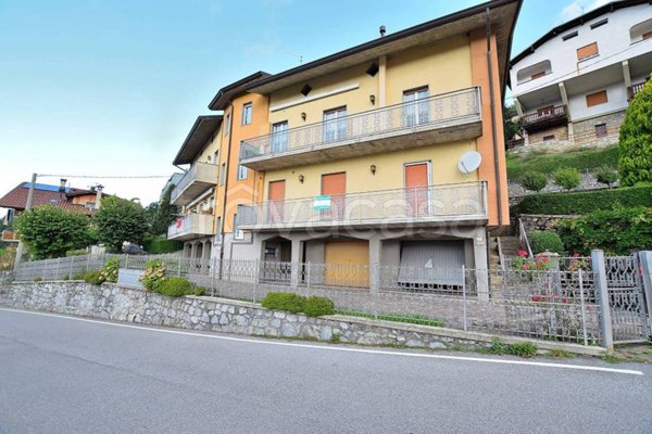 appartamento in vendita a Dossena