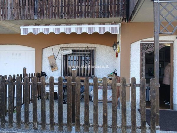 appartamento in vendita a Dossena