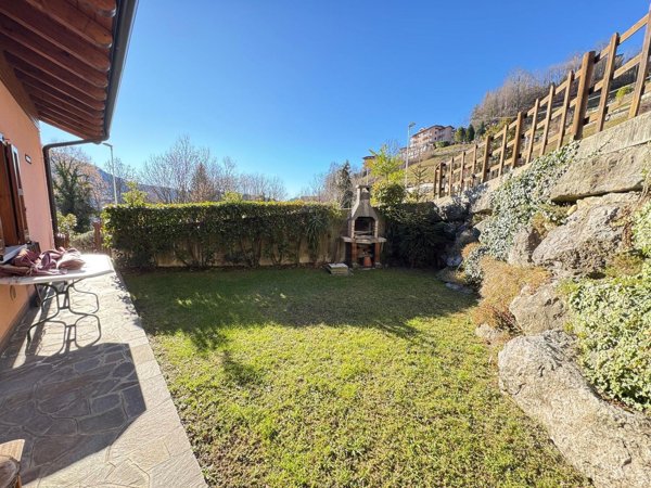 appartamento in vendita a Dossena