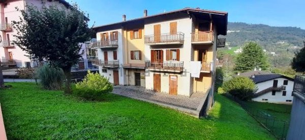 appartamento in vendita a Dossena