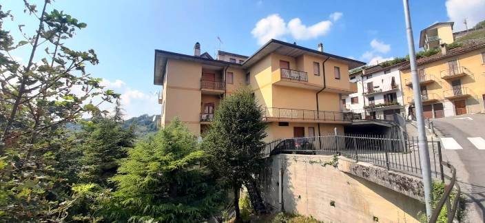 appartamento in vendita a Dossena