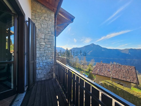 appartamento in vendita a Dossena