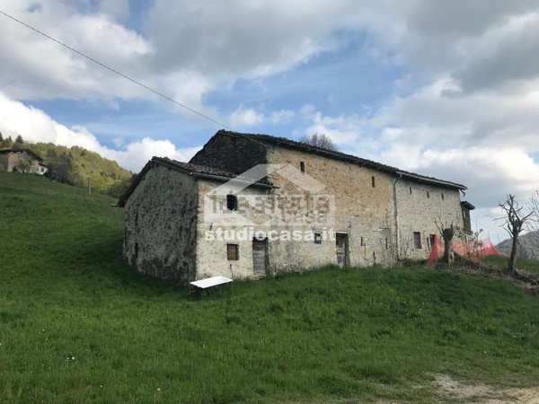 appartamento in vendita a Dossena