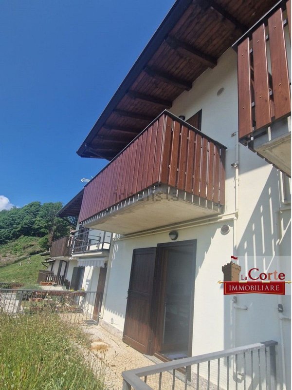 appartamento in vendita a Dossena