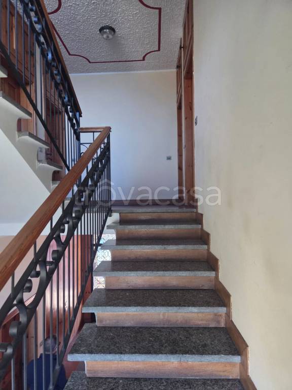 appartamento in vendita a Dossena