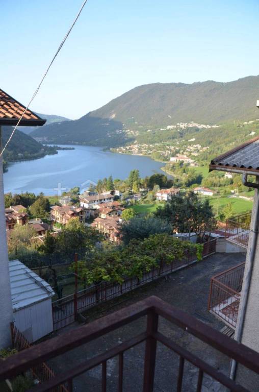 appartamento in vendita ad Endine Gaiano