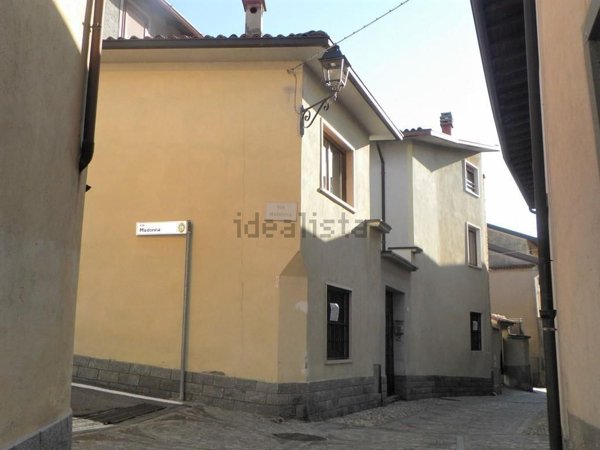 casa indipendente in vendita ad Endine Gaiano
