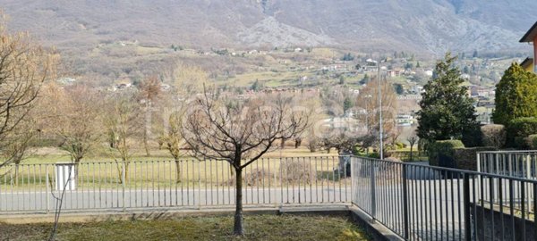 appartamento in vendita ad Endine Gaiano