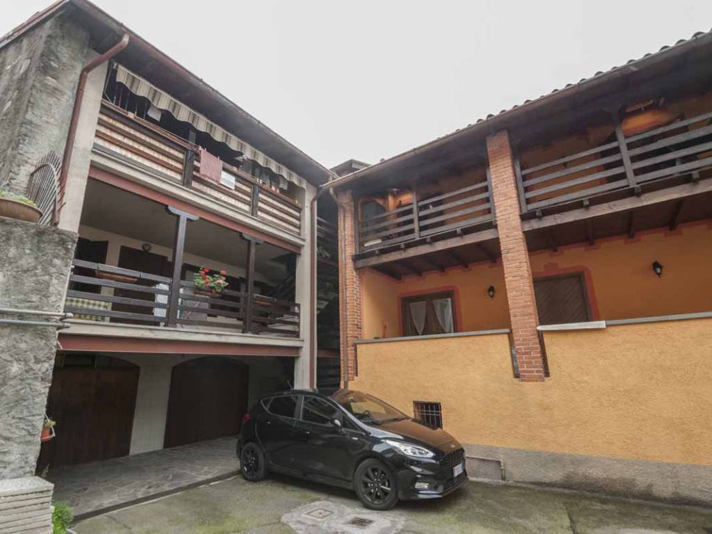 appartamento in vendita ad Endine Gaiano
