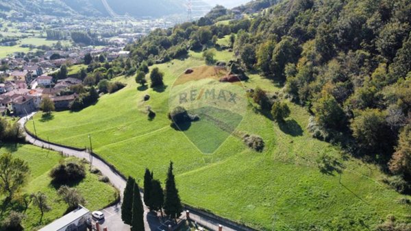 terreno agricolo in vendita ad Endine Gaiano in zona Piangaiano