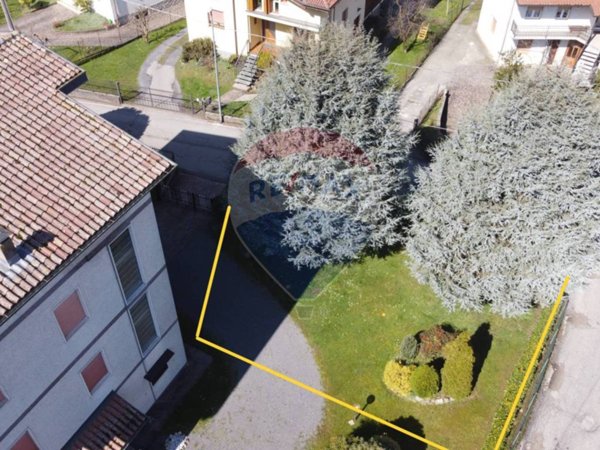 appartamento in vendita ad Endine Gaiano