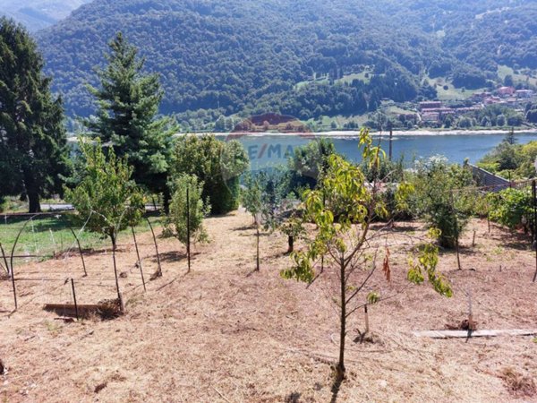 terreno edificabile in vendita ad Endine Gaiano