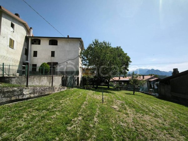casa indipendente in vendita ad Endine Gaiano