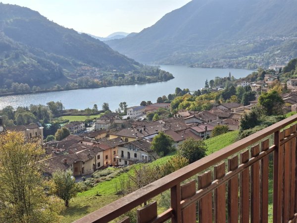 appartamento in vendita ad Endine Gaiano