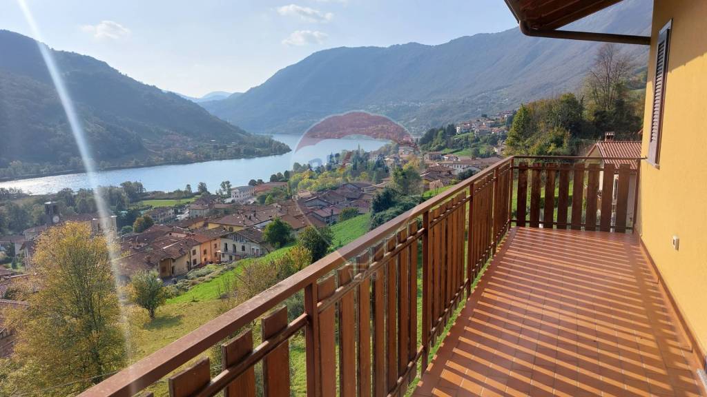 appartamento in vendita ad Endine Gaiano