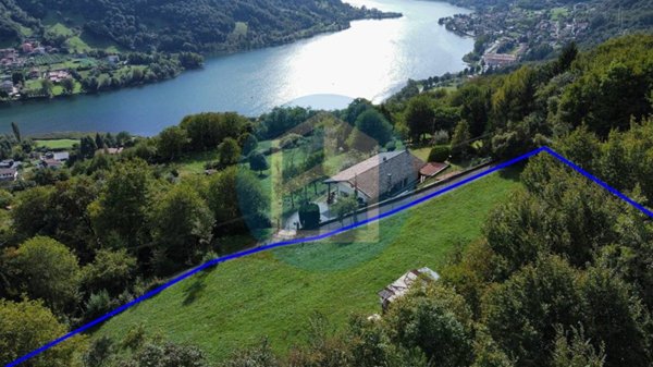 terreno edificabile in vendita ad Endine Gaiano