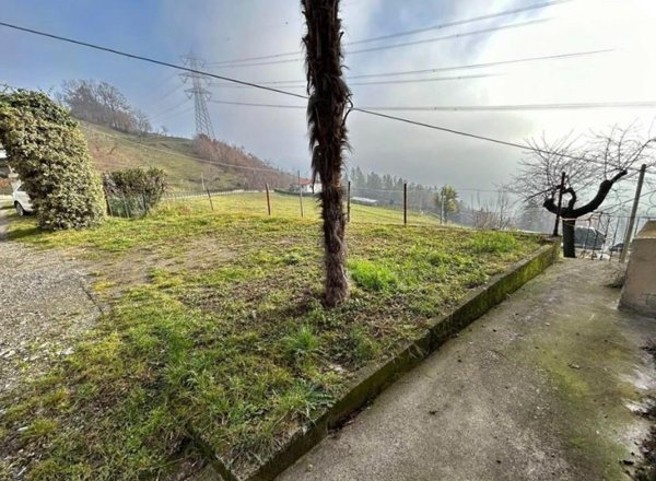 casa indipendente in vendita ad Endine Gaiano in zona Piangaiano